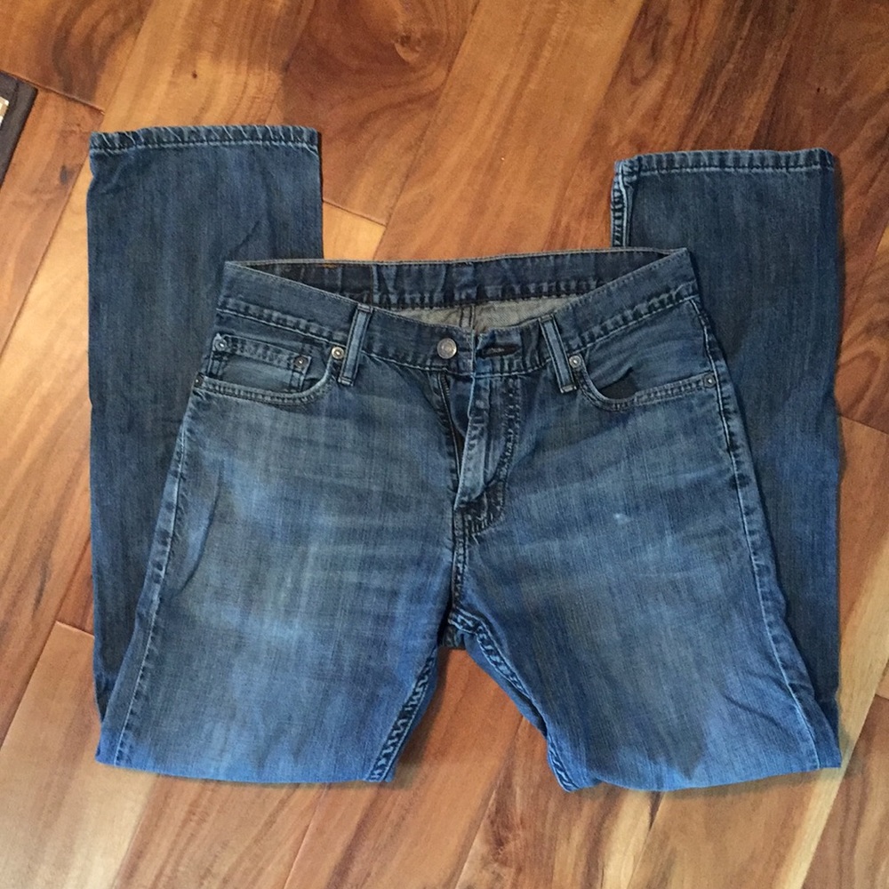 Levi’s 514 Slim 30x29 medium wash jeans